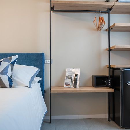 טורבולה Es Rooms And Apartments מראה חיצוני תמונה