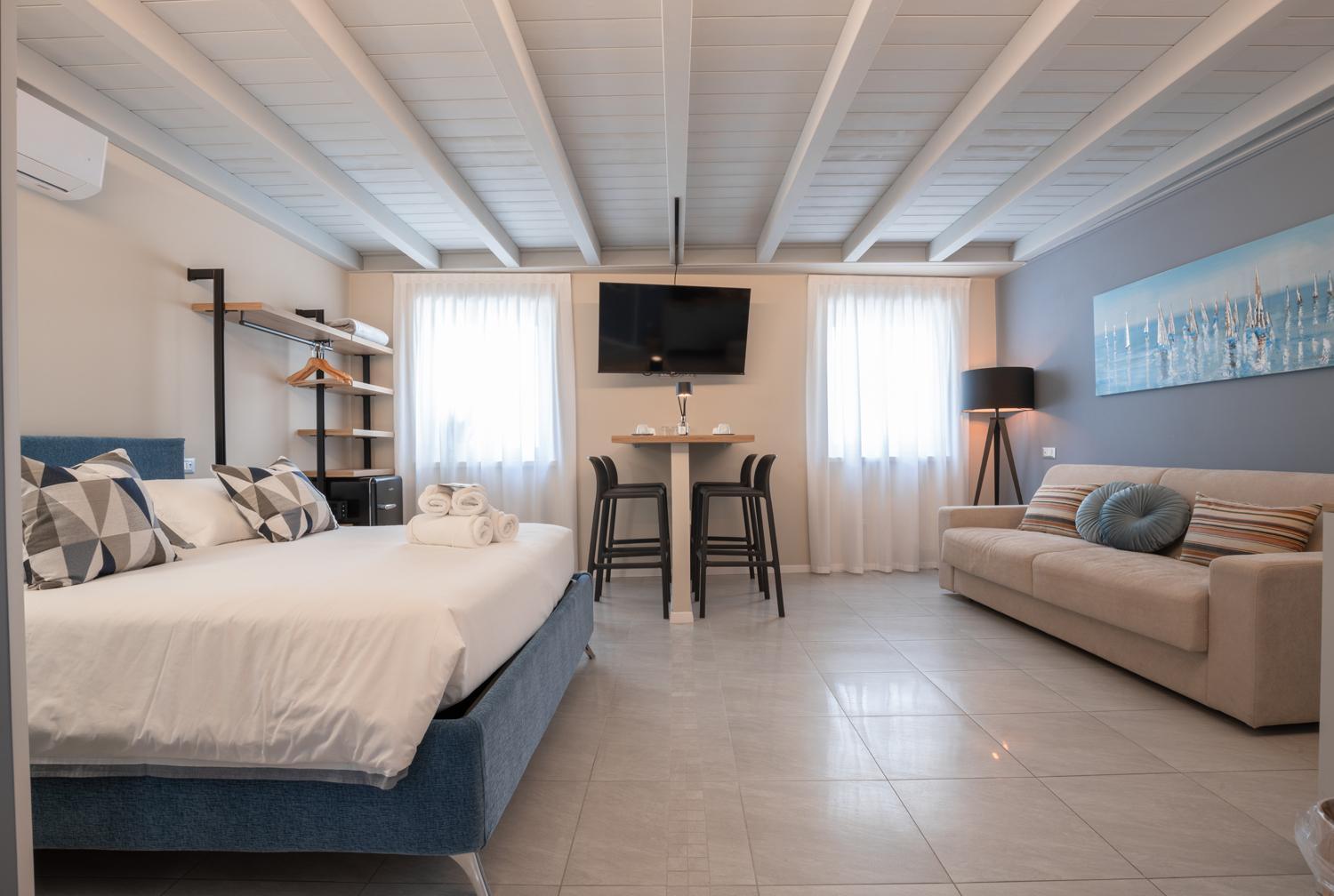 טורבולה Es Rooms And Apartments מראה חיצוני תמונה